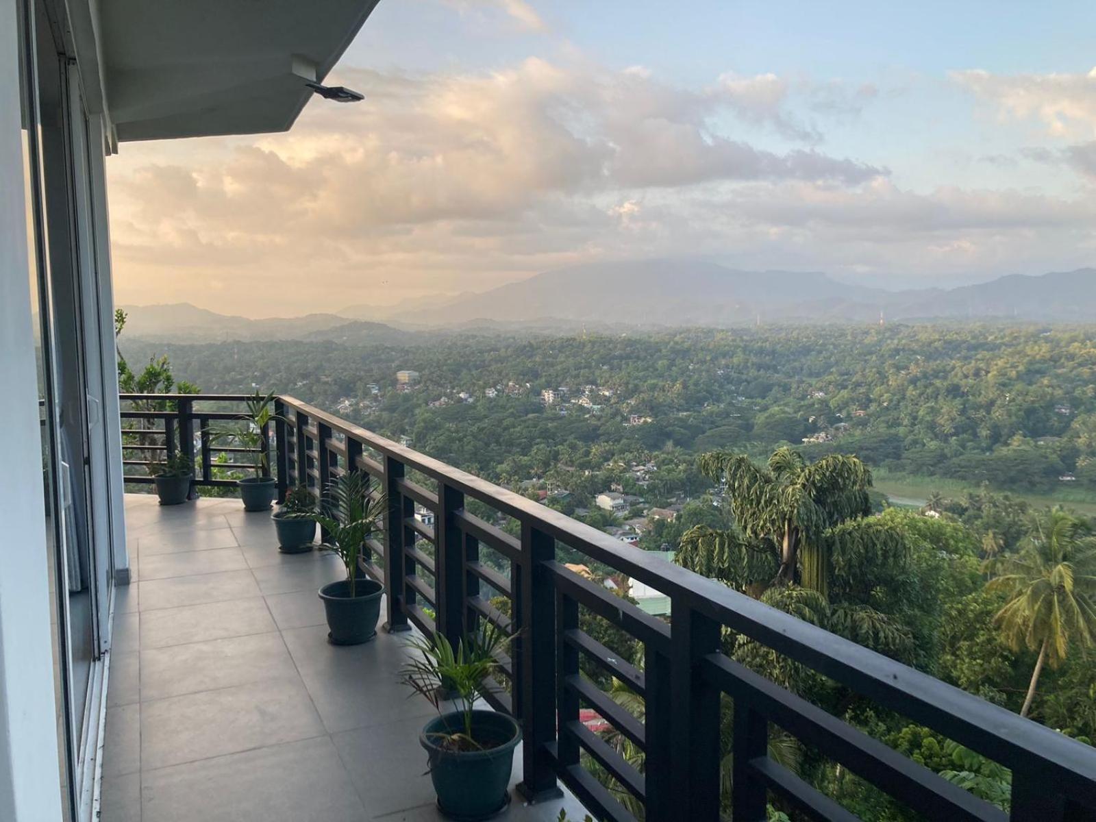 Dream House Residence Kandy Bagian luar foto